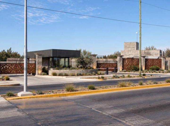 Terreno · 600m²