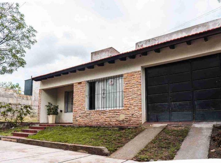 Casa · 111m² · 3 Ambientes · 1 Cochera