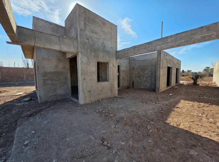 Casa · 165m² · 5 Ambientes · 2 Cocheras