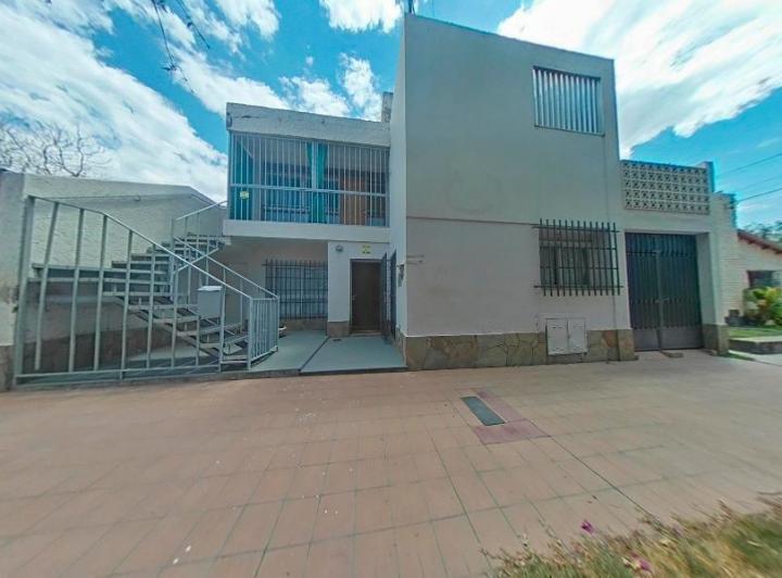 Casa · 126m² · 5 Ambientes · 2 Cocheras