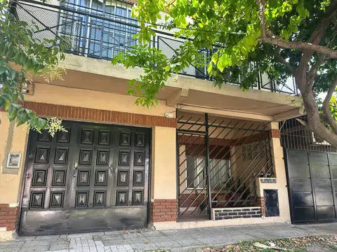 PH en Venta en Castelar Sur, Castelar