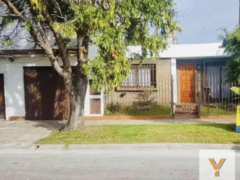 PH en Venta en Castelar Norte, Castelar