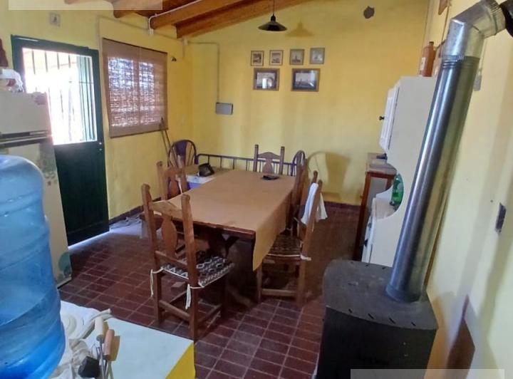 Campo · 18000m² · 4 Ambientes · 2 Cocheras