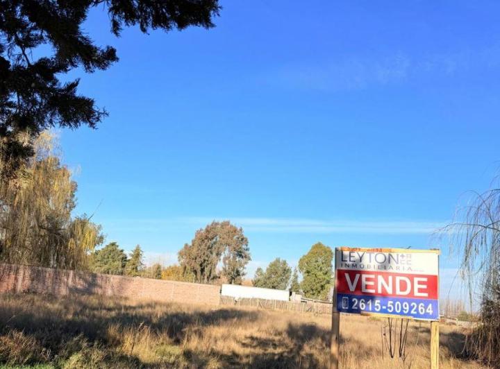 Terreno · 2388m²