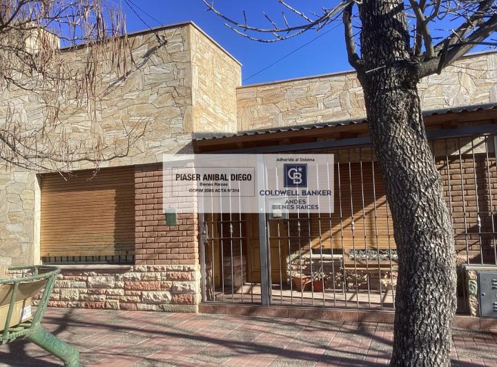 Casa · 114m² · 5 Ambientes