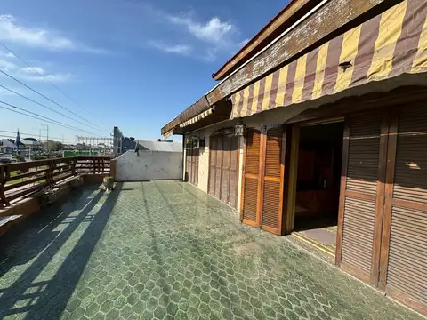 PH en Venta en Isidro Casanova, Partido de La Matanza