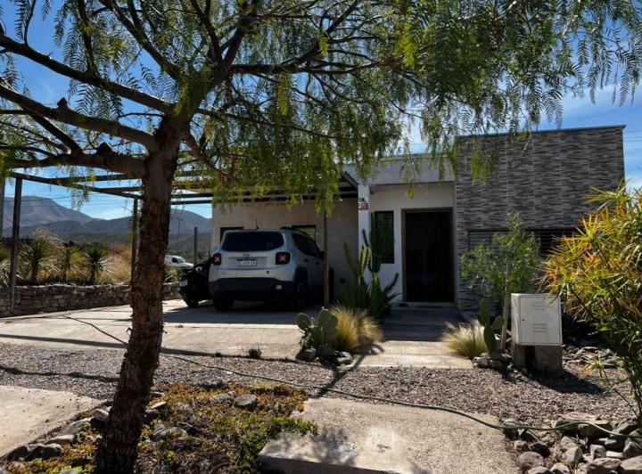 Casa · 127m² · 4 Ambientes · 2 Cocheras