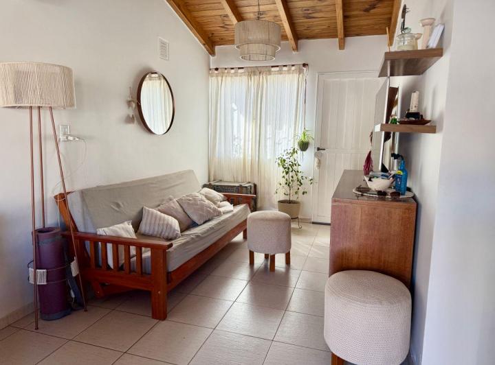 Casa · 138m² · 6 Ambientes · 2 Cocheras