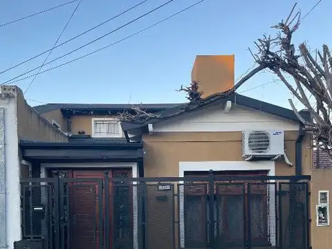 PH en Venta en Castelar Sur, Castelar