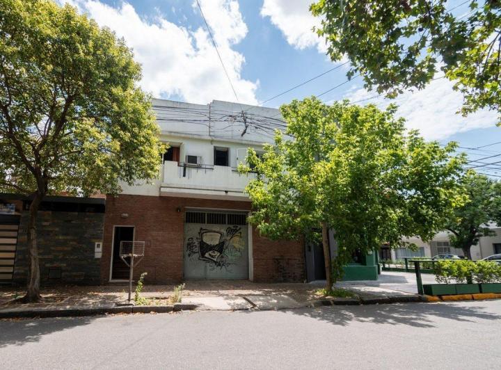 PH · 104m² · 5 Ambientes · 1 Cochera
