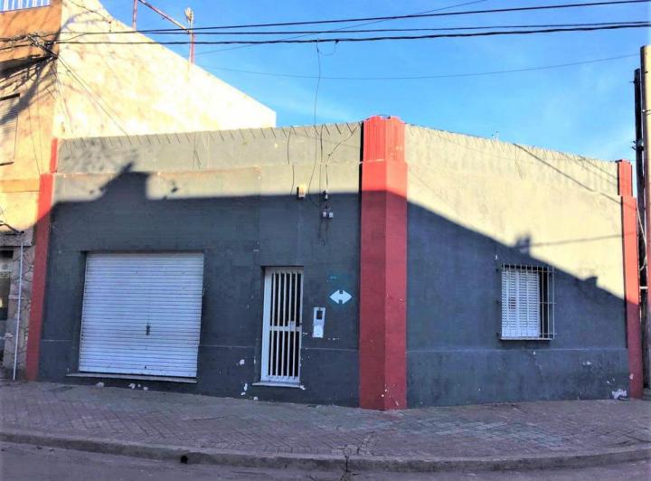 Local comercial · 200m² · 6 Ambientes · 1 Cochera