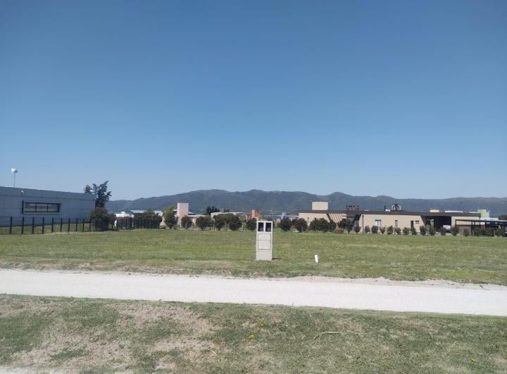 Terreno · 1260m²