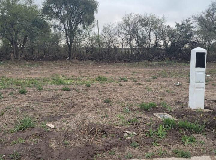 Terreno · 300m²