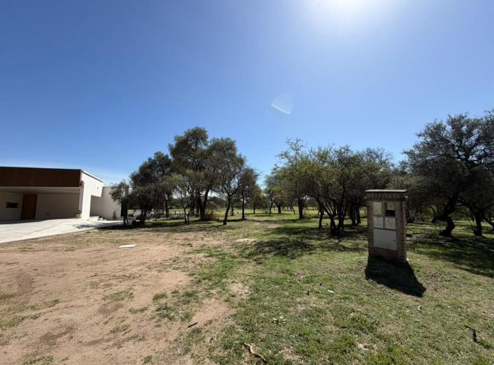 Terreno · 2287m²