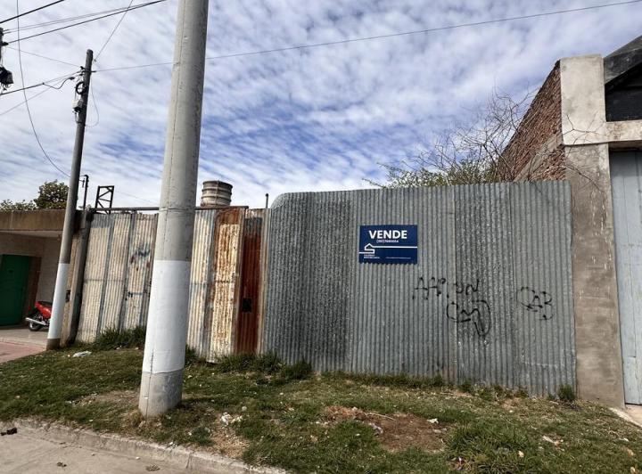 Terreno · 352m²
