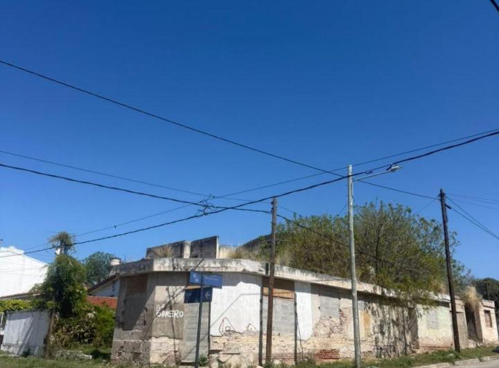 Terreno · 300m²