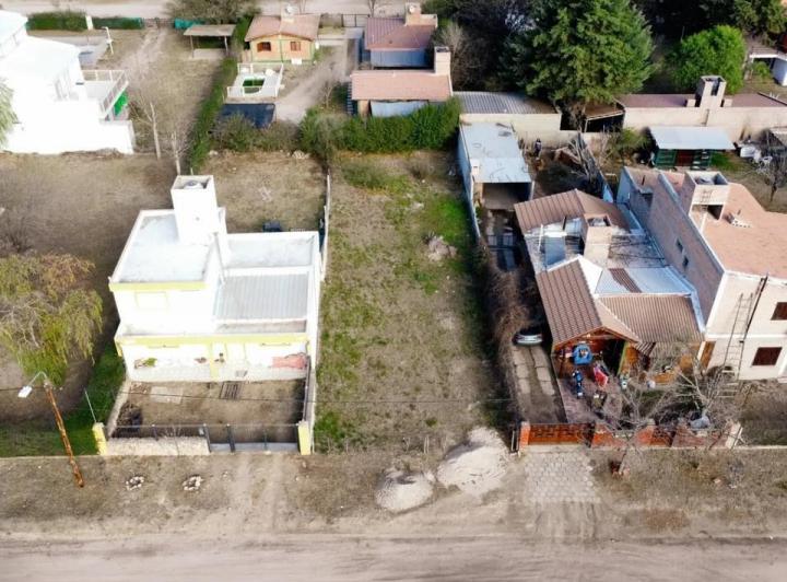 Terreno · 325m²
