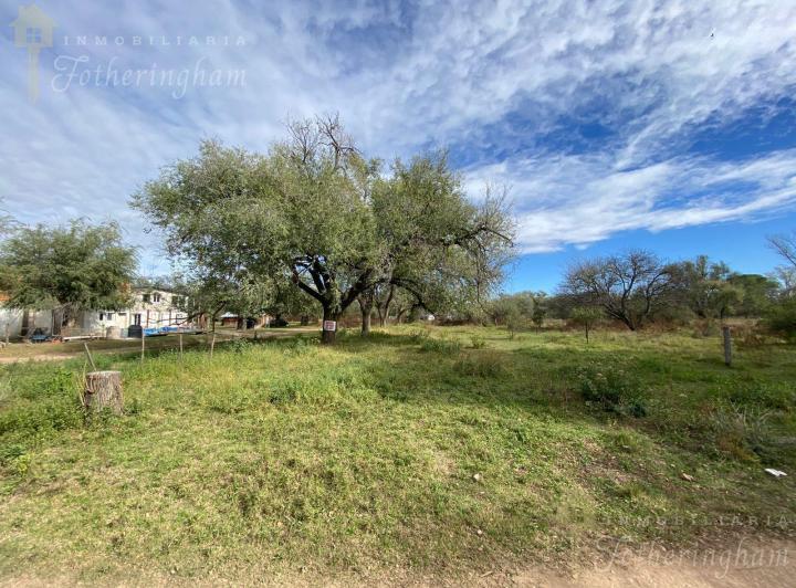 Terreno · 607m²