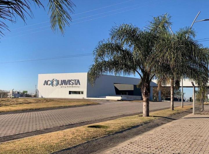 Terreno · 815m²