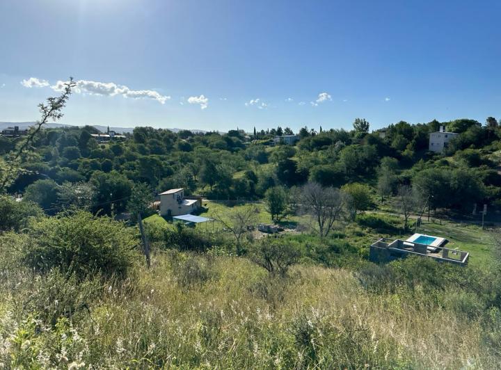 Terreno · 604m²