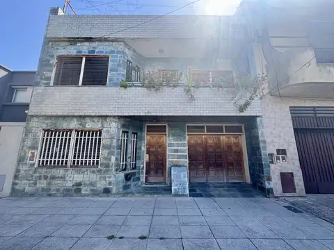 PH en Venta en Caseros, Partido de Tres de Febrero