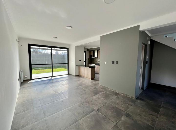 PH · 139m² · 4 Ambientes · 1 Cochera