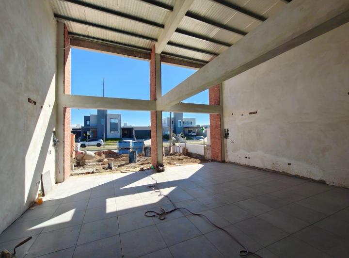 Local comercial · 108m² · 3 Ambientes