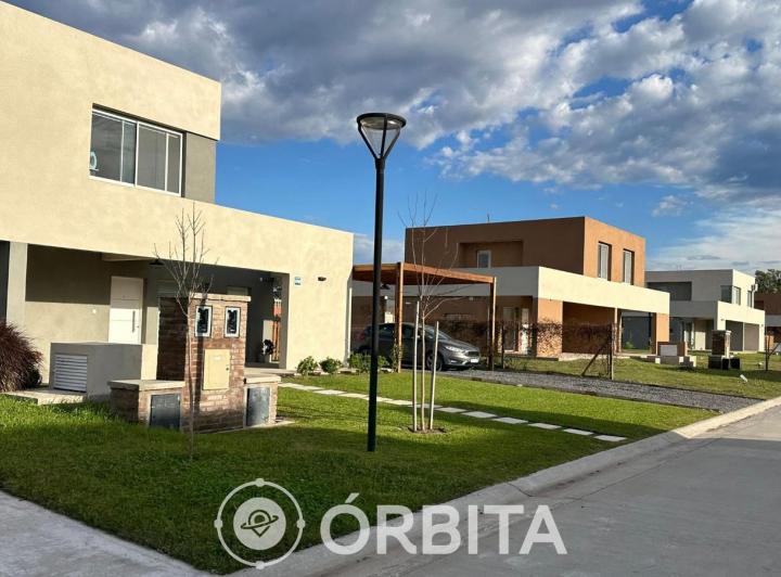 Casa · 86m² · 4 Ambientes
