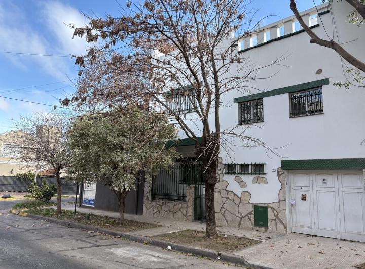 Casa · 125m² · 4 Ambientes · 1 Cochera