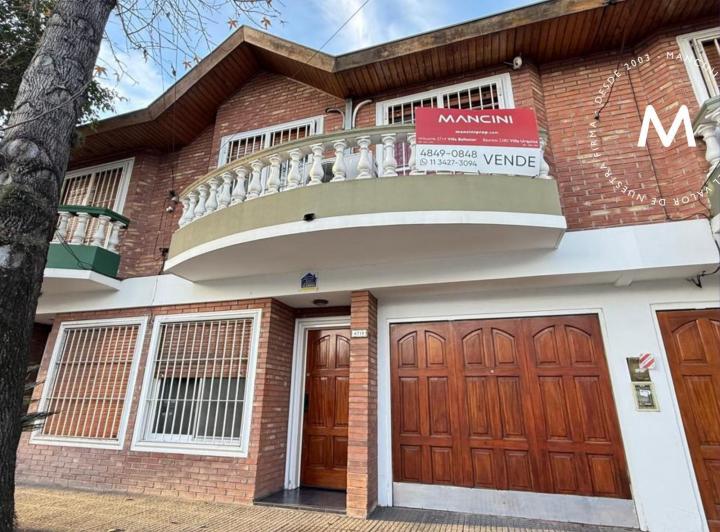 Casa · 72m² · 4 Ambientes · 1 Cochera
