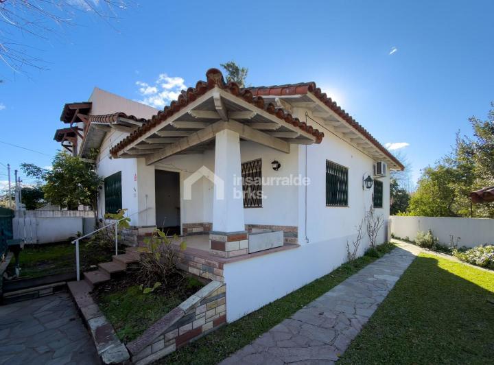 Casa · 105m² · 3 Ambientes · 1 Cochera