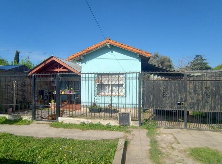 Casa · 130m² · 4 Ambientes · 1 Cochera