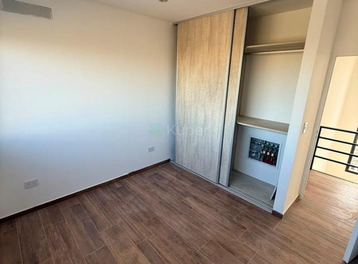 Casa · 187m² · 4 Ambientes · 1 Cochera