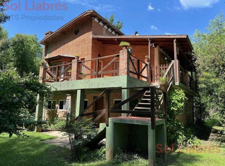 Casa · 200m² · 4 Ambientes