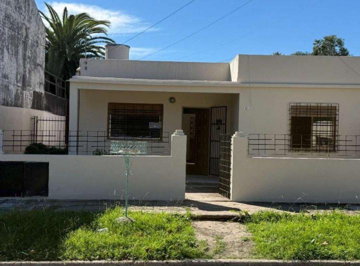 Casa · 107m² · 3 Ambientes · 1 Cochera