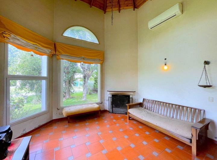 Casa · 140m² · 3 Ambientes · 1 Cochera