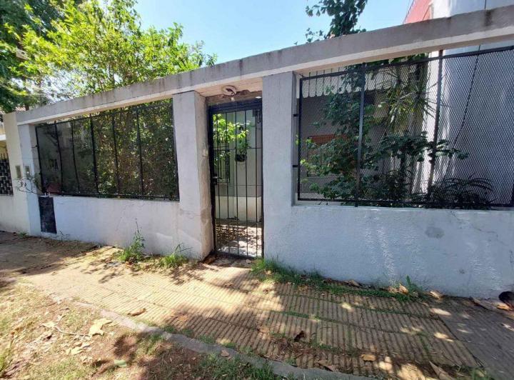 Casa · 190m² · 4 Ambientes · 1 Cochera