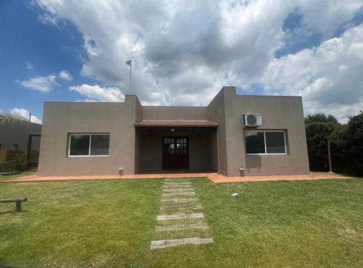 Casa · 130m² · 4 Ambientes