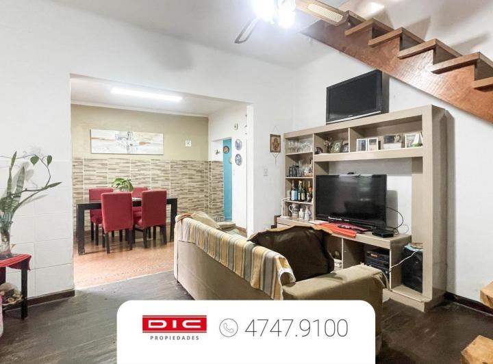 Casa · 151m² · 4 Ambientes · 1 Cochera
