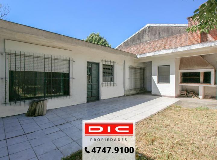 Casa · 100m² · 4 Ambientes · 1 Cochera