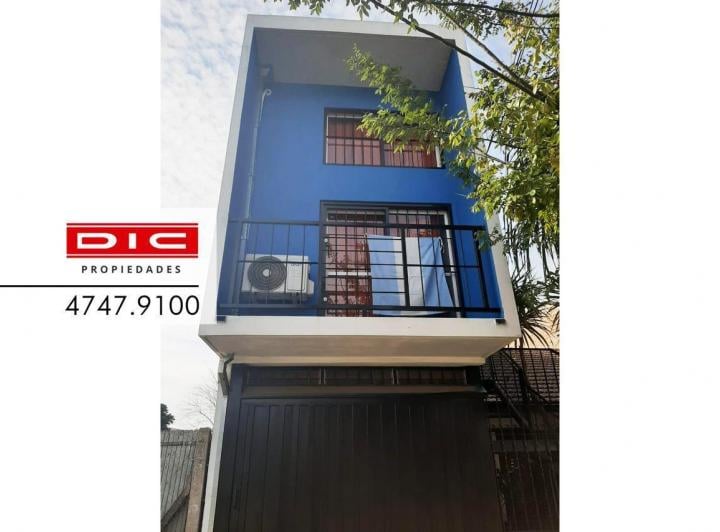 Casa · 224m² · 4 Ambientes · 2 Cocheras