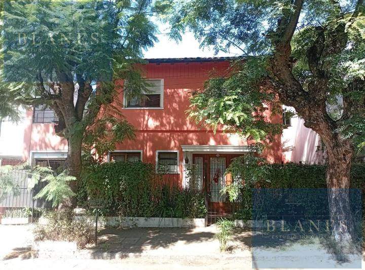 Casa · 191m² · 5 Ambientes · 1 Cochera