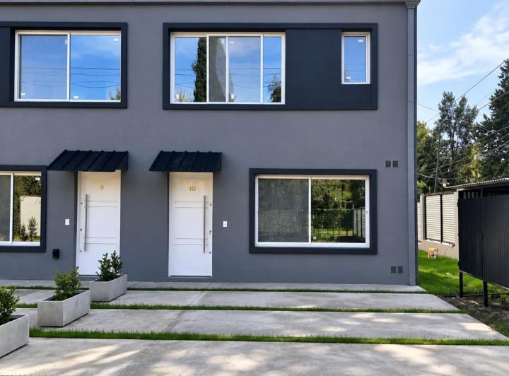 Casa · 121m² · 3 Ambientes · 1 Cochera