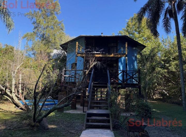 Casa · 385m² · 4 Ambientes