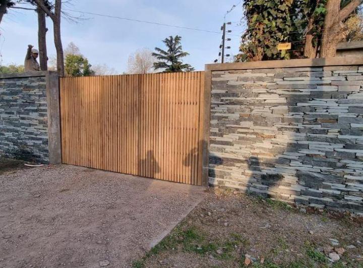 Casa · 80m² · 3 Ambientes · 1 Cochera