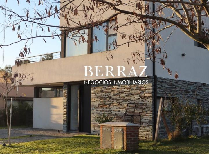 Casa · 164m² · 4 Ambientes · 1 Cochera