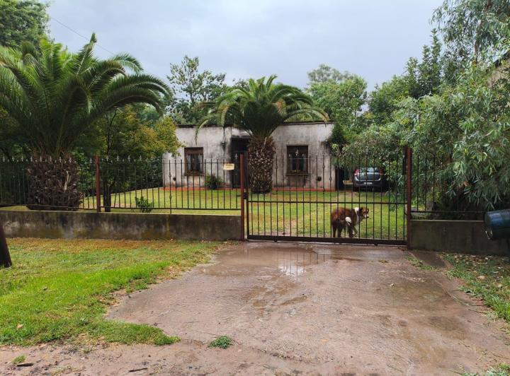 Casa · 130m² · 4 Ambientes · 5 Cocheras