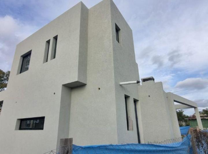 Casa · 195m² · 5 Ambientes