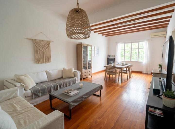 Casa · 170m² · 5 Ambientes · 3 Cocheras