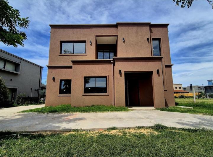 Casa · 500m² · 5 Ambientes